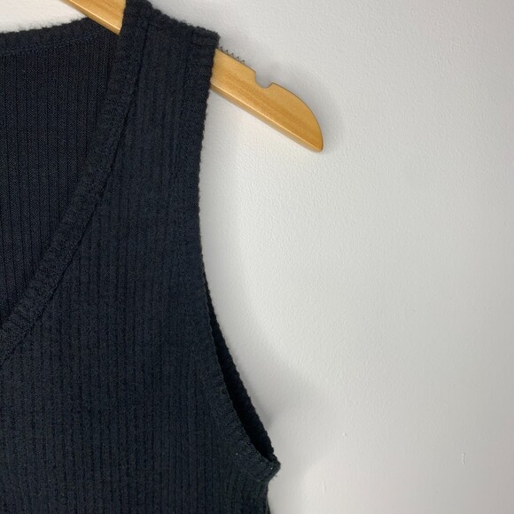 Wishlist womens black v-neck sweater tank top size medium - Picture 5 of 11